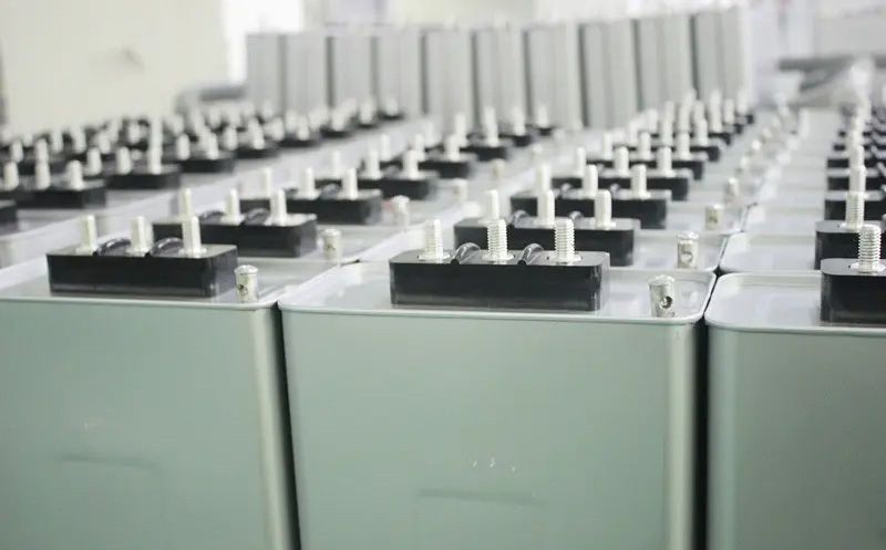 低壓電力電容器的智能化特點(diǎn)有哪些？